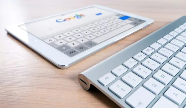 Как понять влияние Core апдейтов и поисковых намерений на SEO